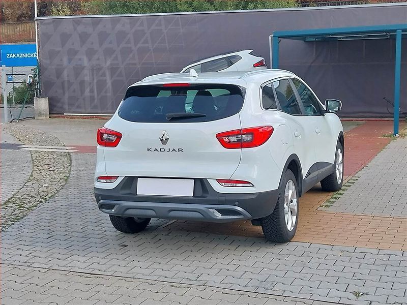 Renault Kadjar (2019) 1.3 TCe, Kůže, Tempomat - fotka 5 z 17
