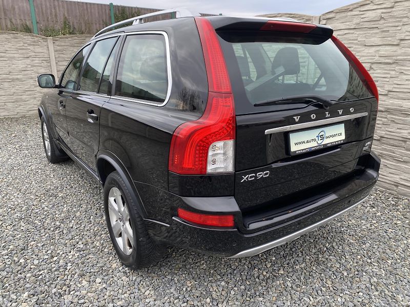 Volvo XC90 2.5TDi D5 200PS 7M 196000KM 1A - fotka 3 z 161