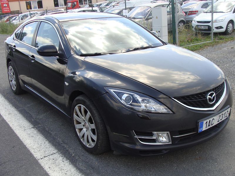 Mazda 6 2.5 i, 125 kW, klima - fotka 7 z 24