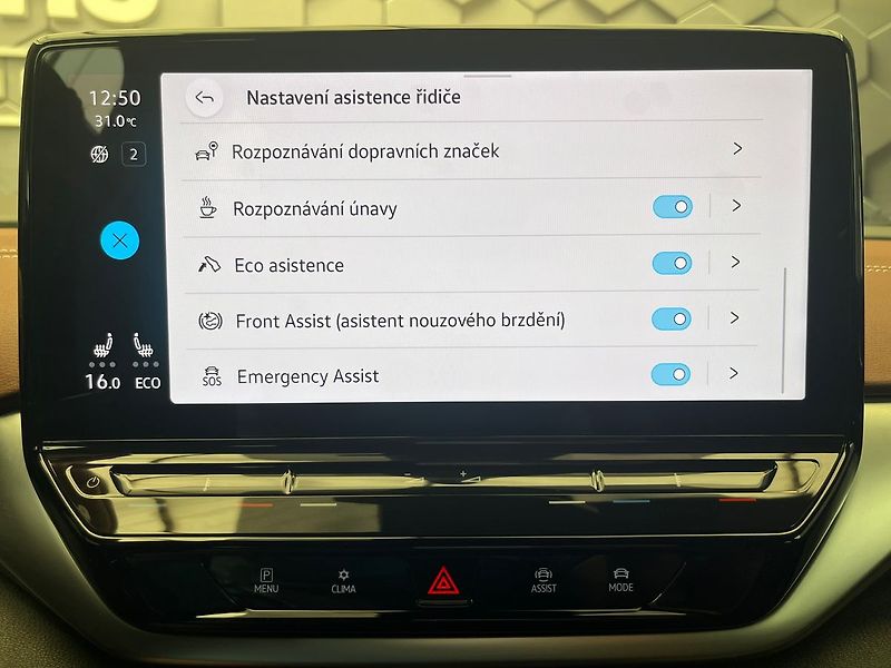 Volkswagen ID.5 Pro 150kW / ALU 20 SoH 95.9% - fotka 25 z 77