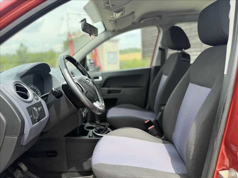 Ford Fusion 1,4 i DIGIKLIMA 57tKm PŮVOD ČR - fotka 9 z 27