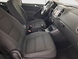 Volkswagen Tiguan (2013) 2.0 TDI, Tempomat - náhled 9