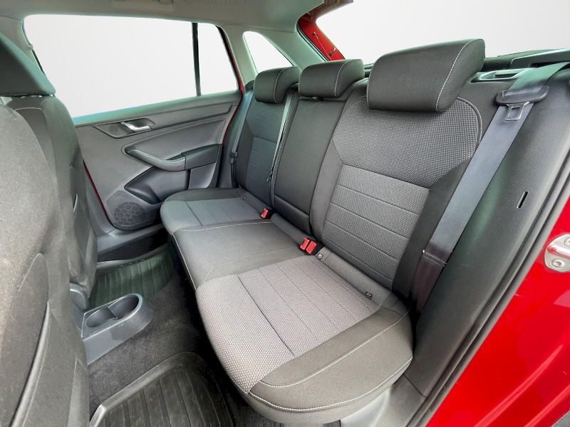 Škoda Rapid (2015) 1.2 TSI 63kW Spaceback Edition - fotka 18 z 27