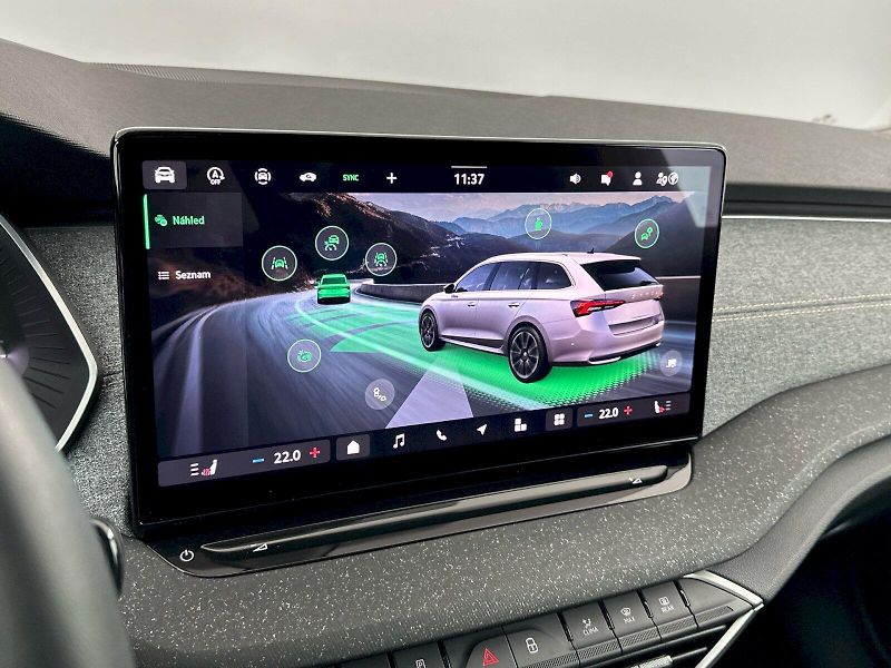 Škoda Octavia (2025) Combi DSG 1.5TSI 110kW Top Sel - fotka 20 z 32