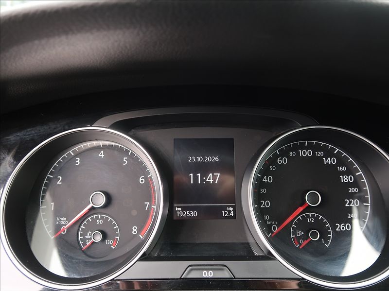 Volkswagen Golf 1,4 TSi,103kW,1majČR,Aut.klima - fotka 11 z 23