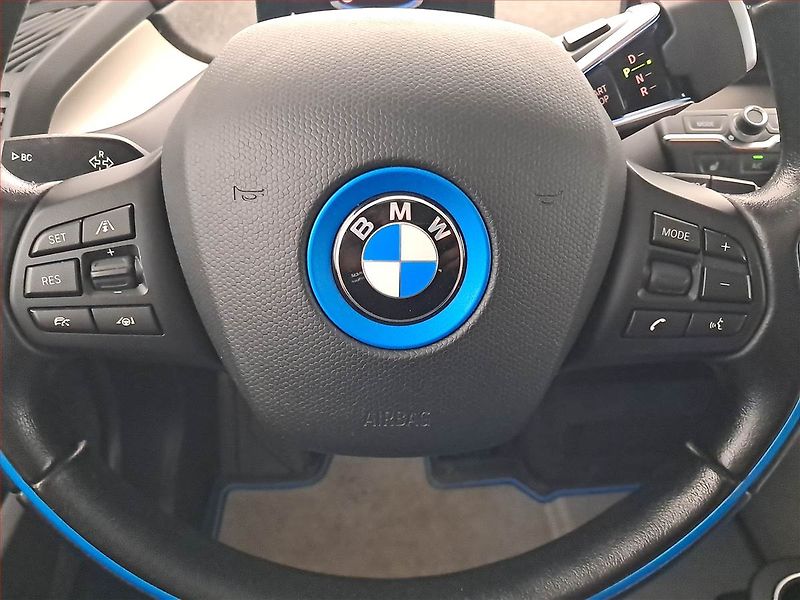 BMW i3 (2020) i3s 120Ah BEV, SoH 96% - fotka 20 z 22