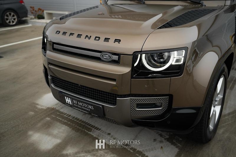 Land Rover Defender (2025) D250 MHEV X-Dynamic SE - fotka 4 z 52