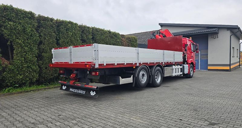 Volvo FM 380 6x2 HNJ Fassi F185 - fotka 3 z 18
