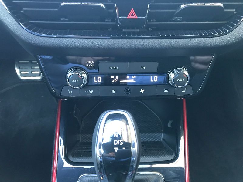 Škoda Fabia (2025) MONTE CARLO 1,0 TSI DSG - fotka 16 z 28