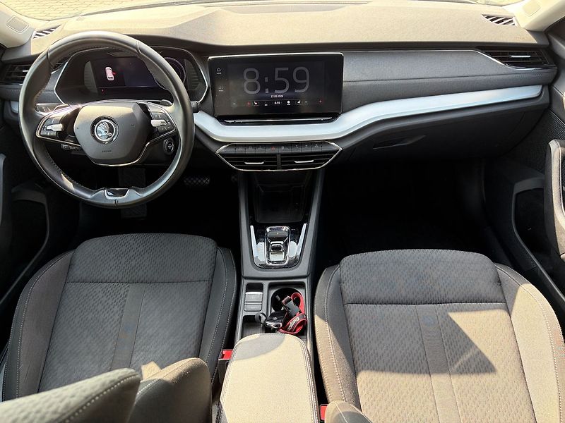 Škoda Octavia 2.0 TDi 110kW  Style Plus - fotka 9 z 10