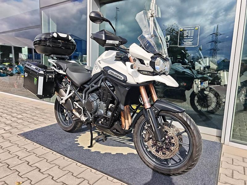 Triumph Tiger Explorer 1200 (2015) - fotka 2 z 19