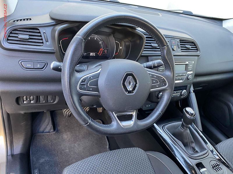 Renault Kadjar (2015) 1.2 TCe, Energy, TZ - fotka 12 z 16