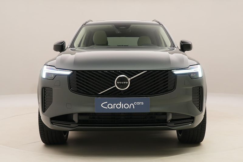 Volvo XC90 (2026) T8 AWD RECHARGE DARK ULTRA - fotka 15 z 74