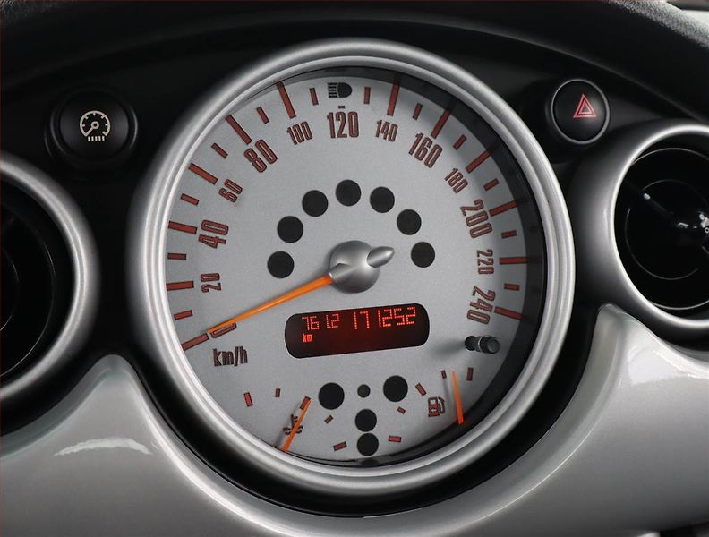 Mini Ostatní (2003) Cooper, levný provoz - fotka 11 z 15