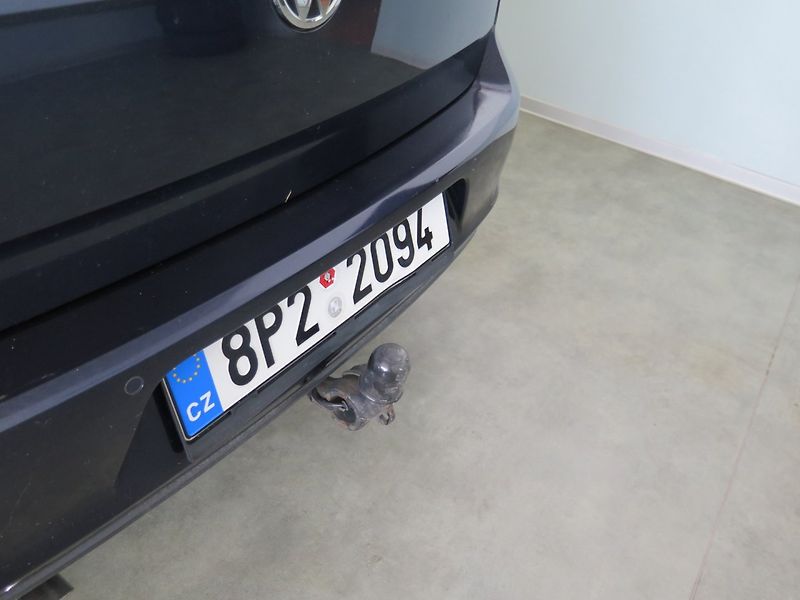 Volkswagen Golf (2014) 1.4TSI,klima,navi,senzory,tažn - fotka 26 z 26