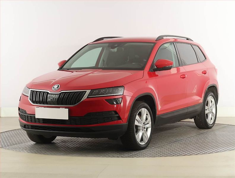 Škoda Karoq (2018) Ambition Plus 1.0 TSI - fotka 2 z 23