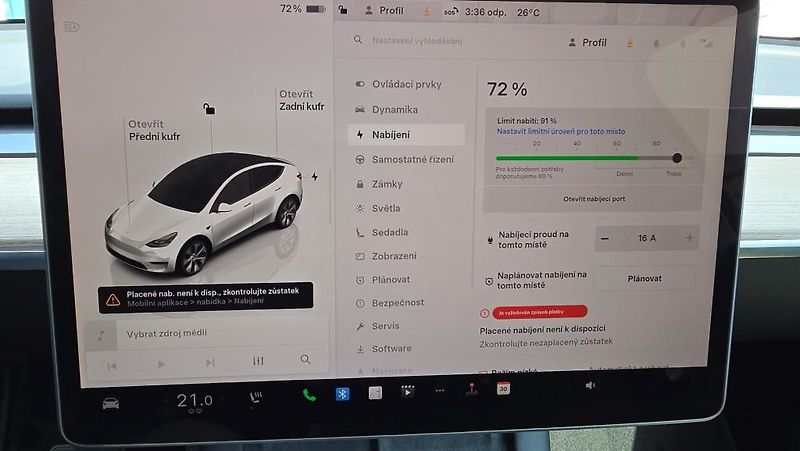 Tesla Model Y (2023) Long Range AWD DE SoH 90.2% - fotka 23 z 39