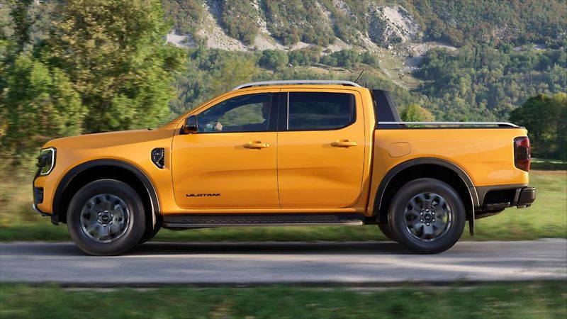 Ford Ranger 3,0 V6 Double Cab Wildtrak DPH - fotka 47 z 54