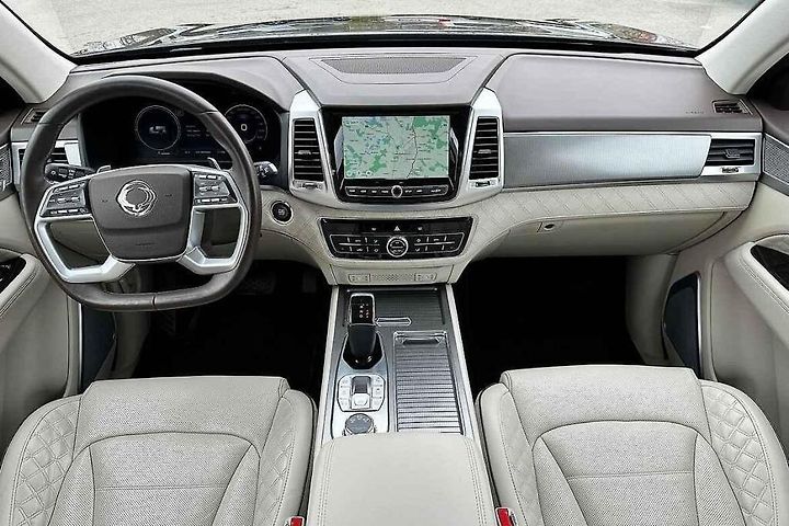 SsangYong Rexton.