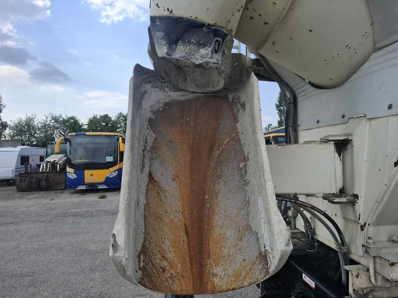 MAN TGS 32.420 BB mix Stetter 9m3 - fotka 6 z 53