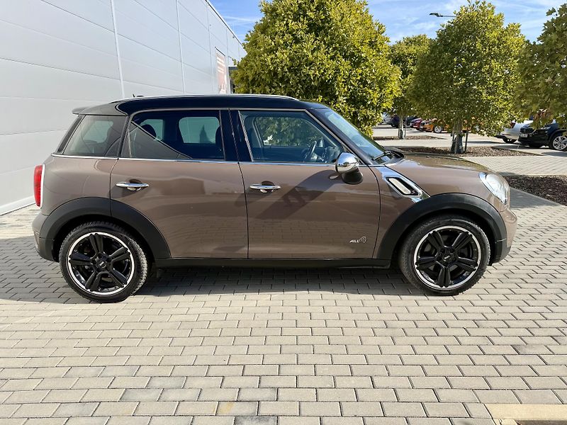 Mini Countryman (2011) Cooper S 135kW PANORAMA! - fotka 4 z 23
