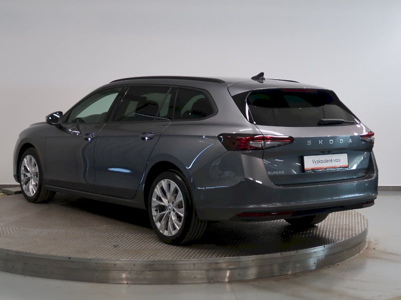 Škoda Superb (2024) SELECTION 2.0TDI 110KW DSG - fotka 7 z 43