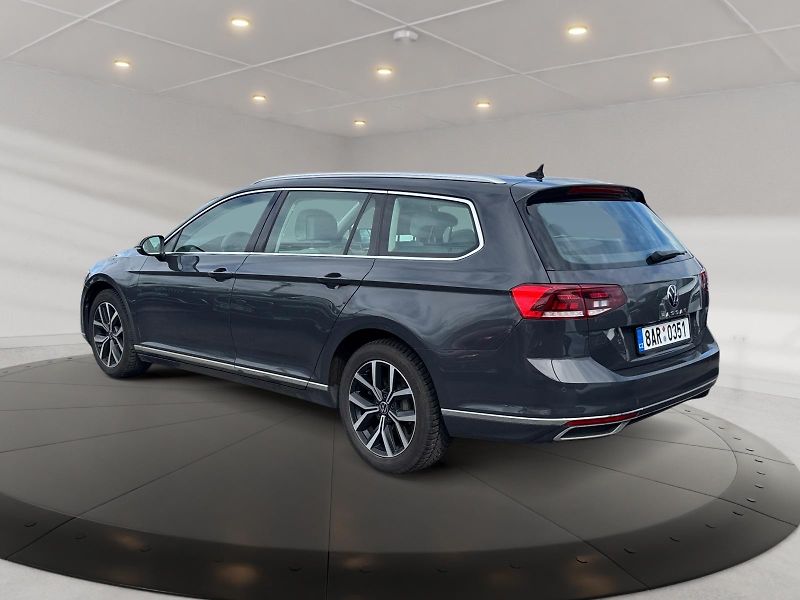 Volkswagen Passat Variant (2021) ELEGANCE 2.0TDI 110kW CZ DPH - fotka 4 z 11