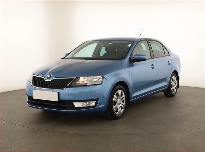 Škoda Rapid (2015) Ambition 1.2 TSI, Serv.kniha - fotka 2 z 12