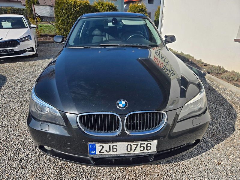 BMW Řada 5 (2005) 3.0 TDI  Automat - fotka 7 z 18