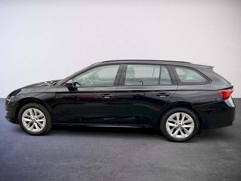 Škoda Octavia (2025) OCT.COMBI TOP SELECTION 1,5 TS - fotka 3 z 28