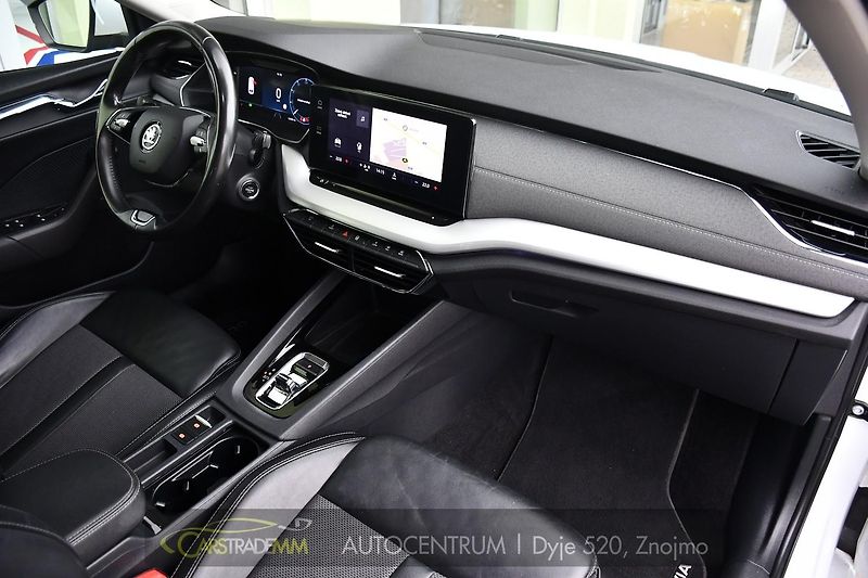 Škoda Octavia 2,0 TDI 110kW - fotka 15 z 50