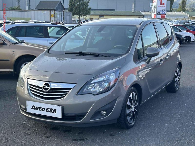 Opel Meriva (2011) 1.7CDTI, 2.maj, AT - fotka 3 z 17