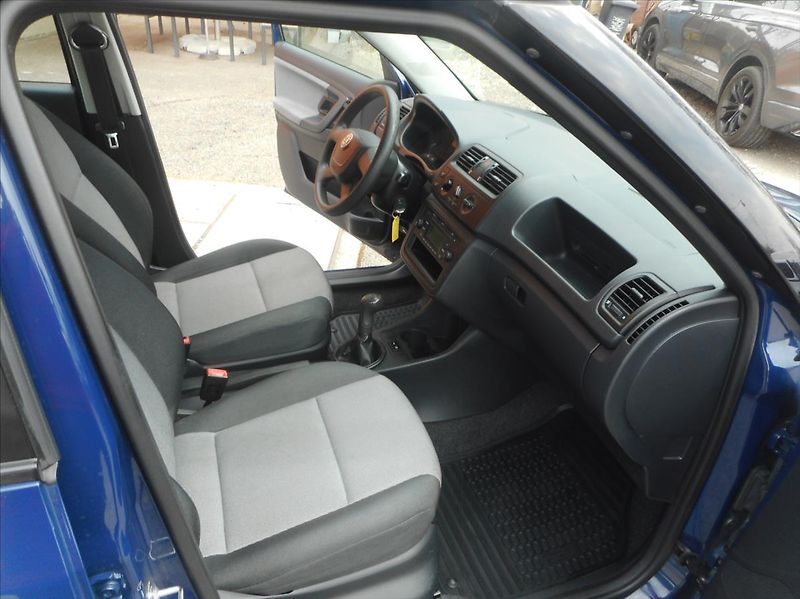 Škoda Fabia 1,2 i HTP - fotka 16 z 20