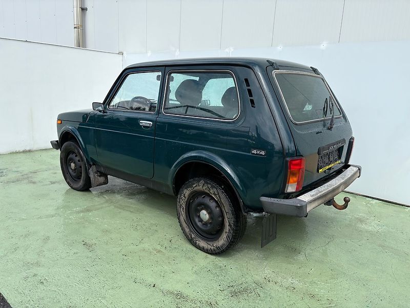 Lada Niva (2009) 1.7, 60kW, 4x4, Tažné - fotka 4 z 12