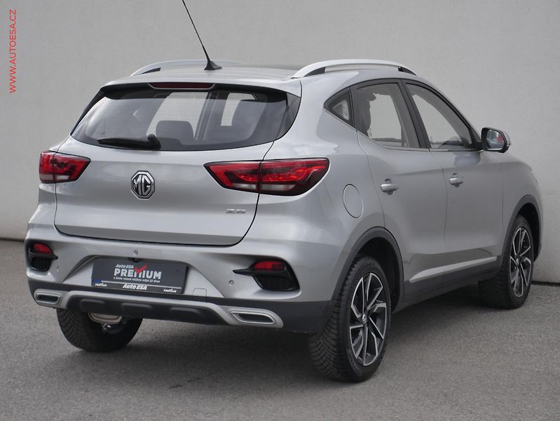 MG ZS (2022) 1.0 TGi, 1.maj,ČR, Exclusive - fotka 4 z 28