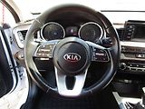 Kia Ceed (2018) 1.4i, ČR, AC, temp, tažné - náhled 18