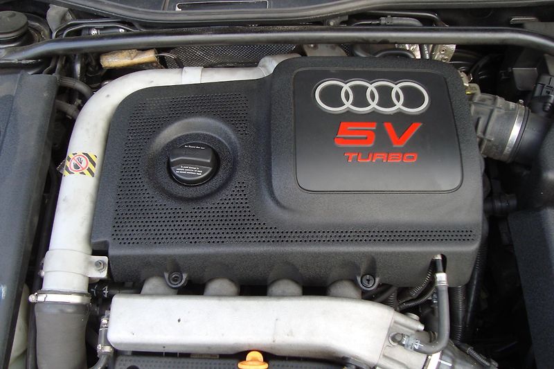Audi S3 (2000) 5V Turbo,Quattro - fotka 16 z 62