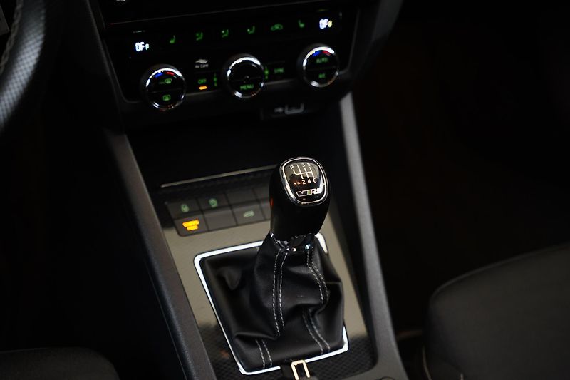 Škoda Octavia - fotka 24 z 28