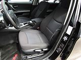 BMW Řada 3 (2008) 2.0 i 318i, AC, temp - náhled 9