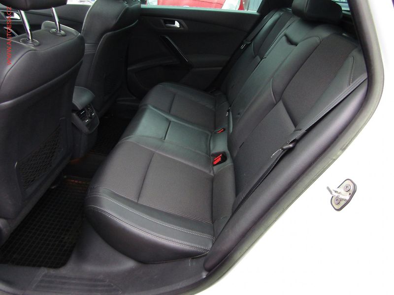 Peugeot 508 (2011) 2.0 HDI, 2.maj,ČR, Active - fotka 10 z 20