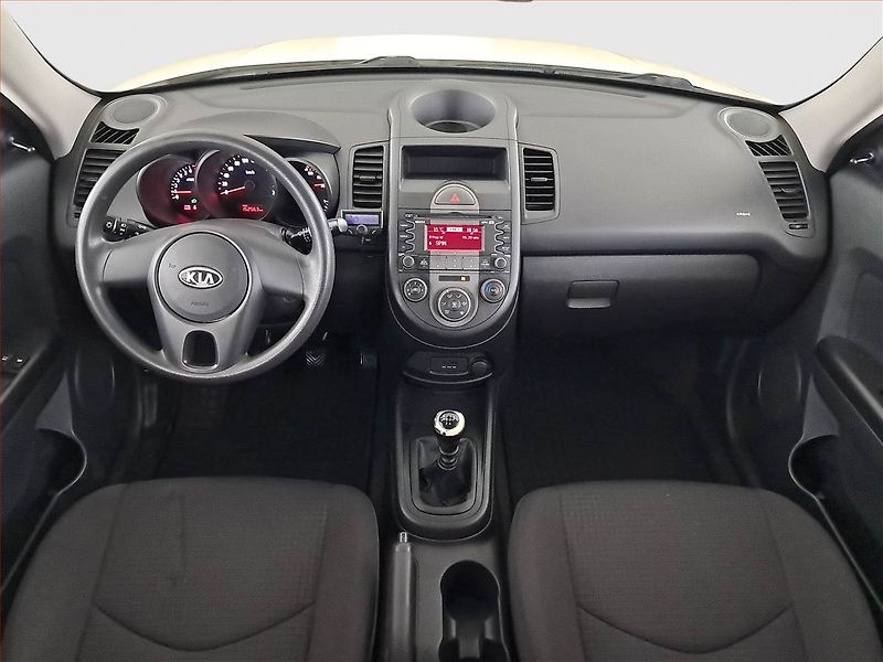 Kia Soul (2009) 1.6 CVVT, nová STK - fotka 8 z 13