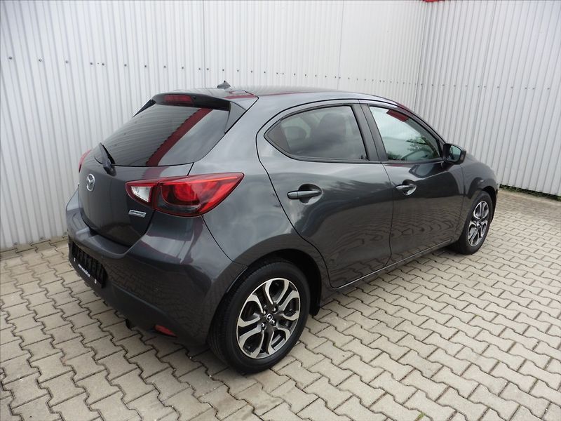 Mazda 2 1,5 Skyactiv Takumi - fotka 4 z 16