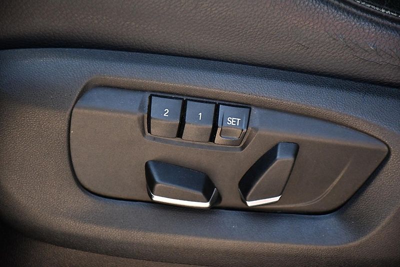 BMW X5 xDrive30d NAVI KŮŽE KAMERA - fotka 34 z 39