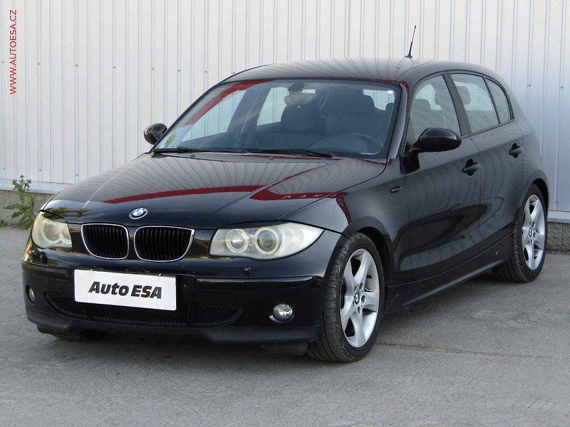 BMW Řada 1 (2007) 2.0 D 118d, AC, xenon - fotka 3 z 14