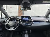 Toyota C-HR 1.2iT, ČR, 4x4, Executive - náhled 10