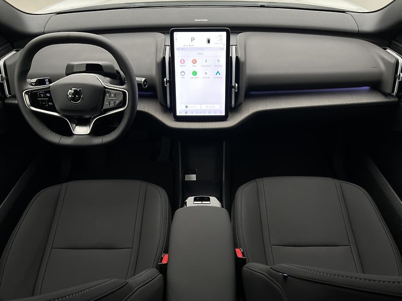 Volvo EX30 (2026) P8 AWD electric PLUS REZERVACE - fotka 2 z 45