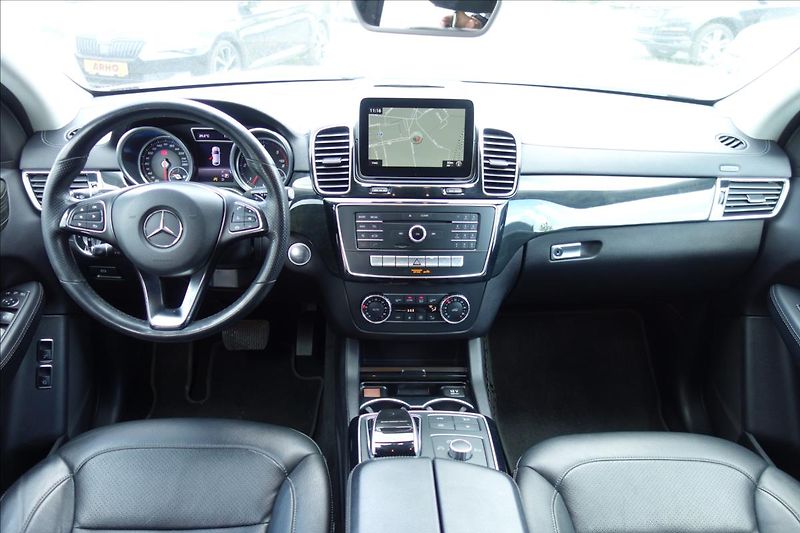 Mercedes-Benz GLE 350CDi, ČR, 4MATIC, KUPÉ. - fotka 18 z 40
