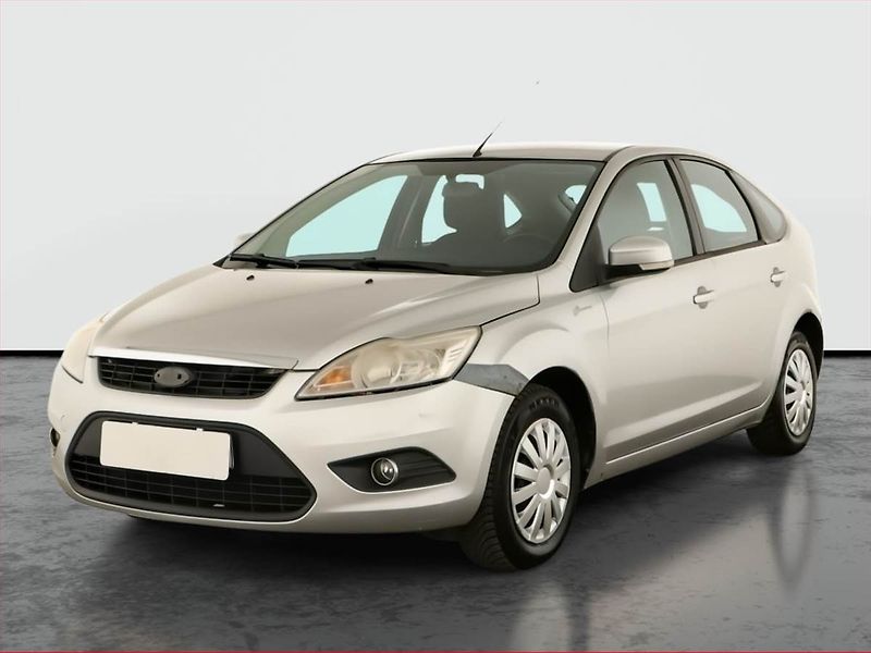 Ford Focus (2009) 1.6 16V, nová STK, Tažné - fotka 2 z 11