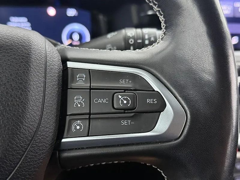 Jeep Compass 1.3T Limited Virtual Kůže TZ  - fotka 8 z 19