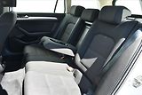 Volkswagen Passat 2.0TDi COMFORTLINE SERVIS. KN. - náhled 11